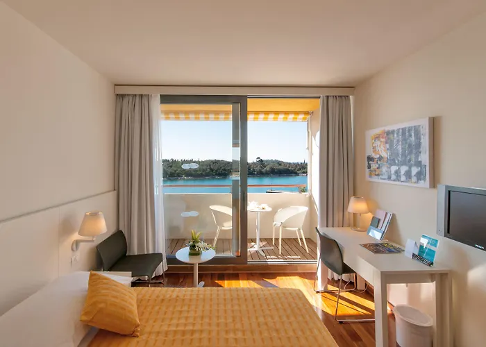 Отель Maistra Select Island Istra 4*