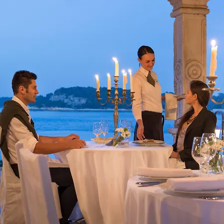 Maistra Select Island Istra 4* 로비니